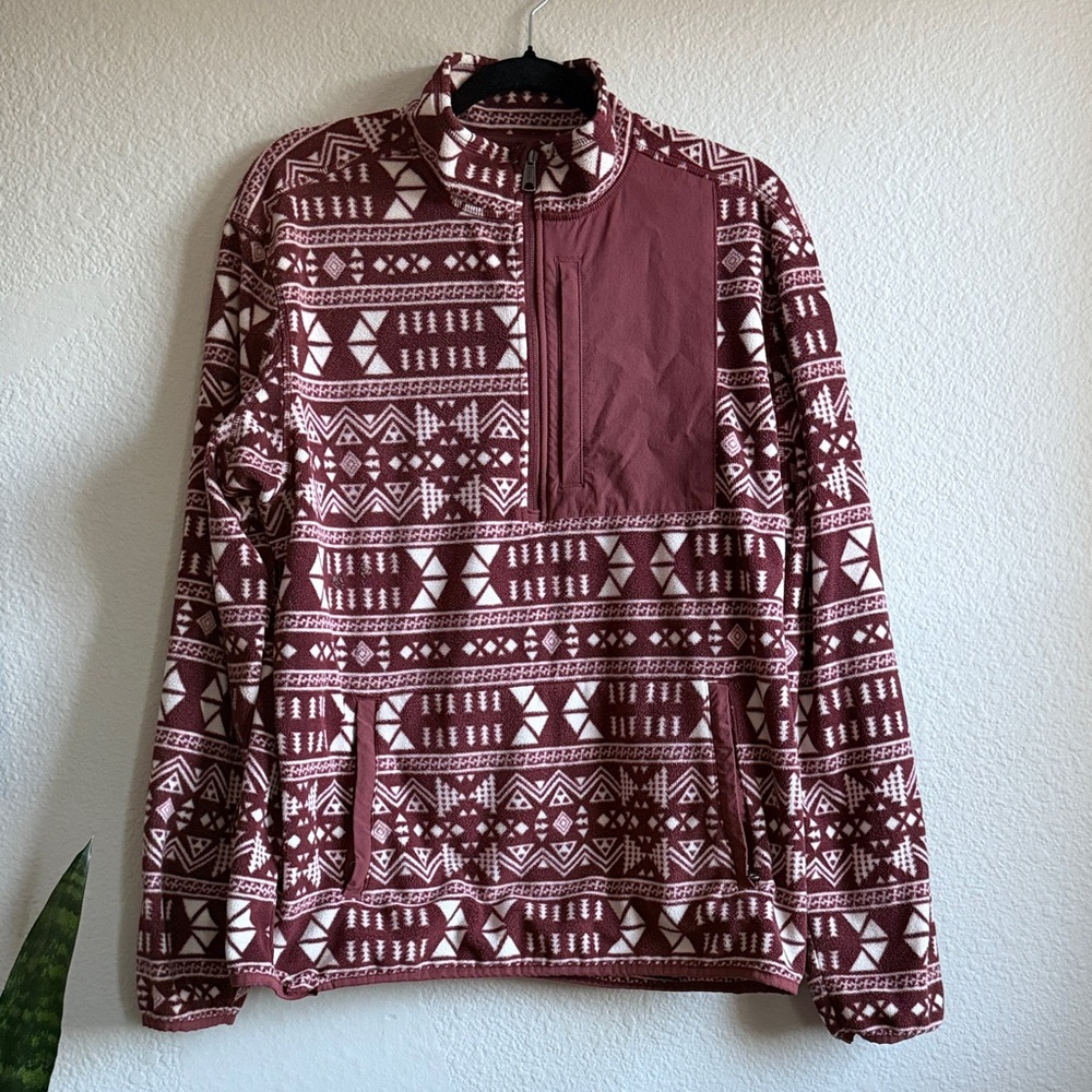 Men’s Duluth Trading Co Red Geometric Pullover